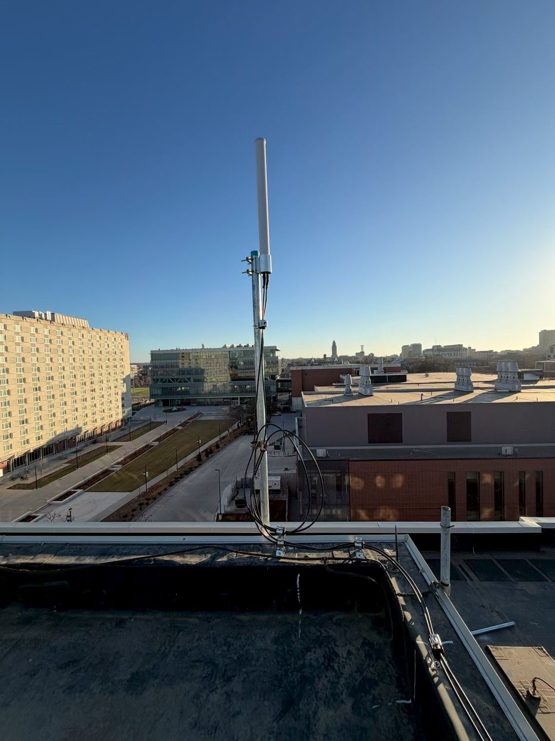 SDR antenna on Nebraska Hall